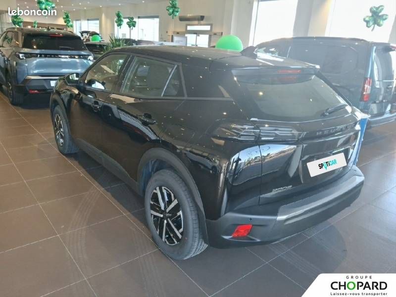 Peugeot 2008 Hybrid 110 e-DCS6 Style (image 24)