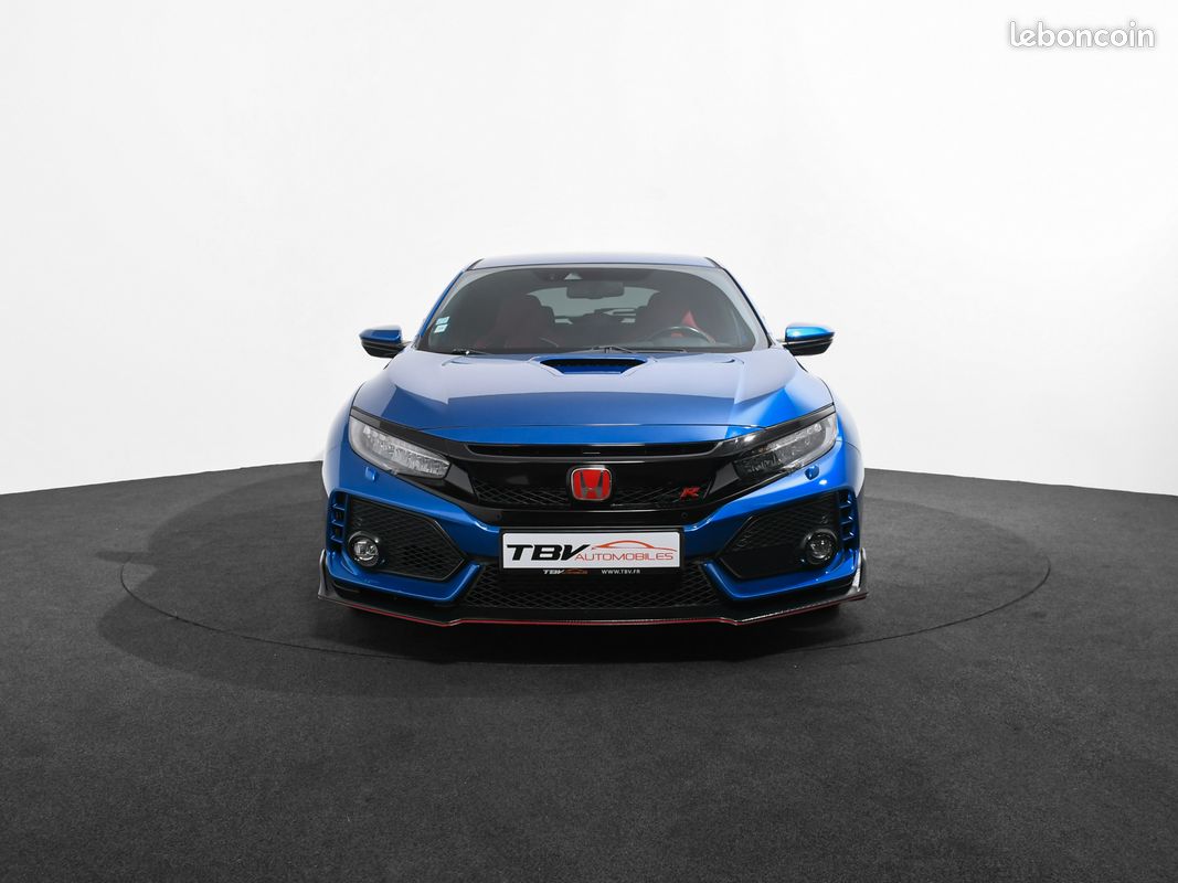 Honda CIVIC TYPE R I-VTEC 320 ACC DCC FEUX FULL LED KEYLESS CARPLAY CAMERA VIRTUAL COCKPIT SELLERIE SPORT ALCANTARA JANTES ALU 20′ PAS DE MALUS (image 2)