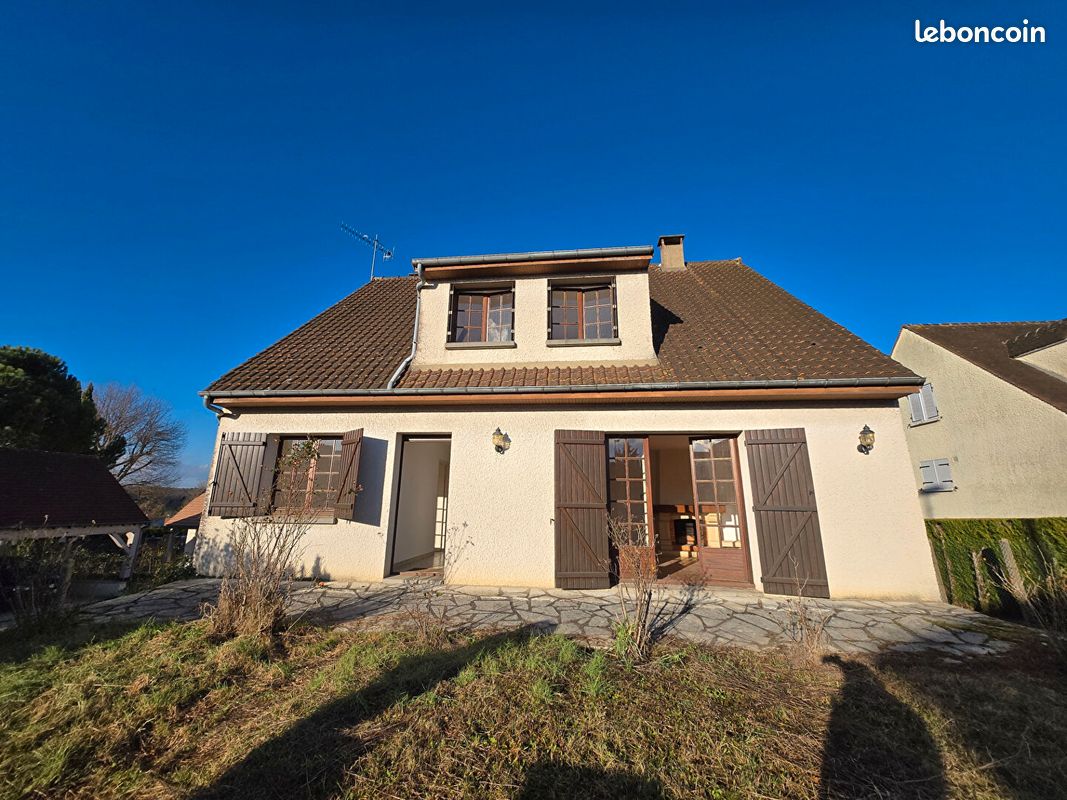 Maison 6 pièces 153 m² · à Samoreau · 153 m² · 320 000 €