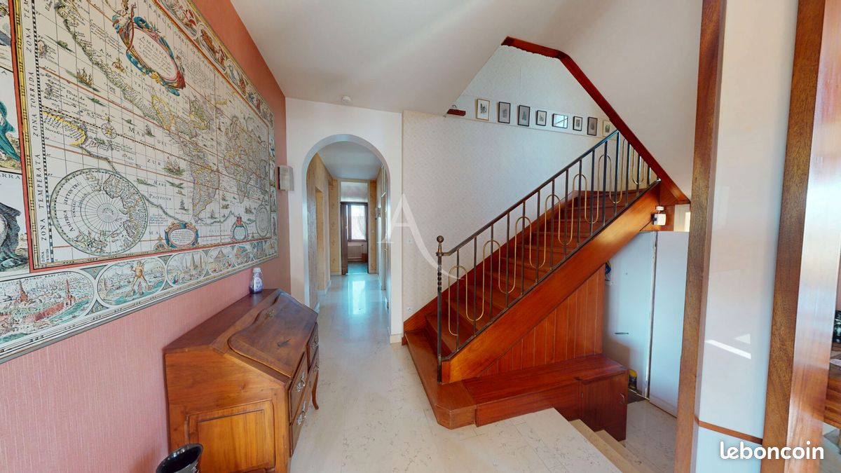 Maison 7 pièces 202 m² · à Poitiers · 202 m² · 319 900 €