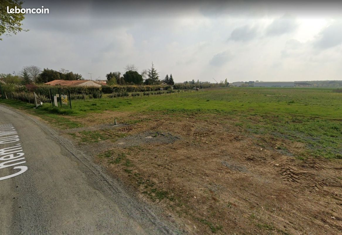 Terrain à bâtir de 359 m² à MAUZE-SUR-LE-MIGNON (79) · à Mauzé-sur-le-Mignon · 32 000 €