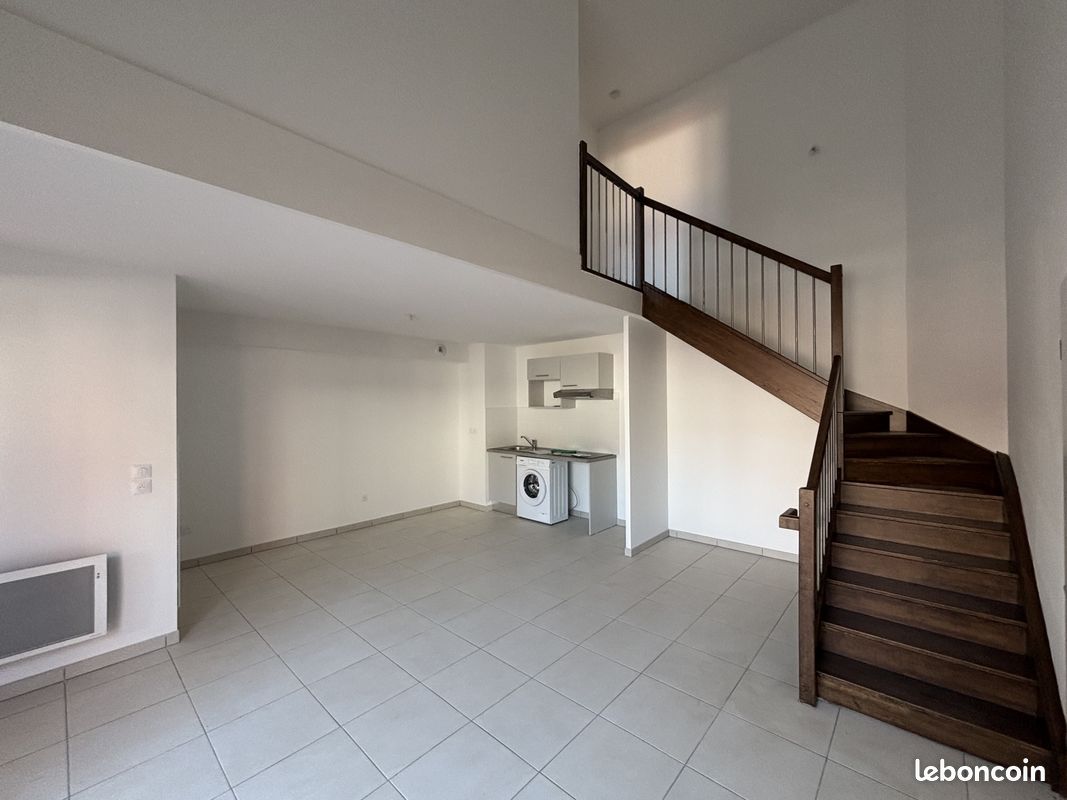 Appartement 3 pièces 69 m² · à Castelginest · 69 m² · 835 €