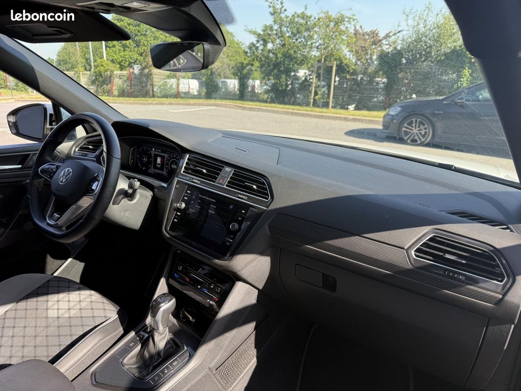 Volkswagen tiguan 2.0 tdi 150 r-line bva/7 places (image 16)