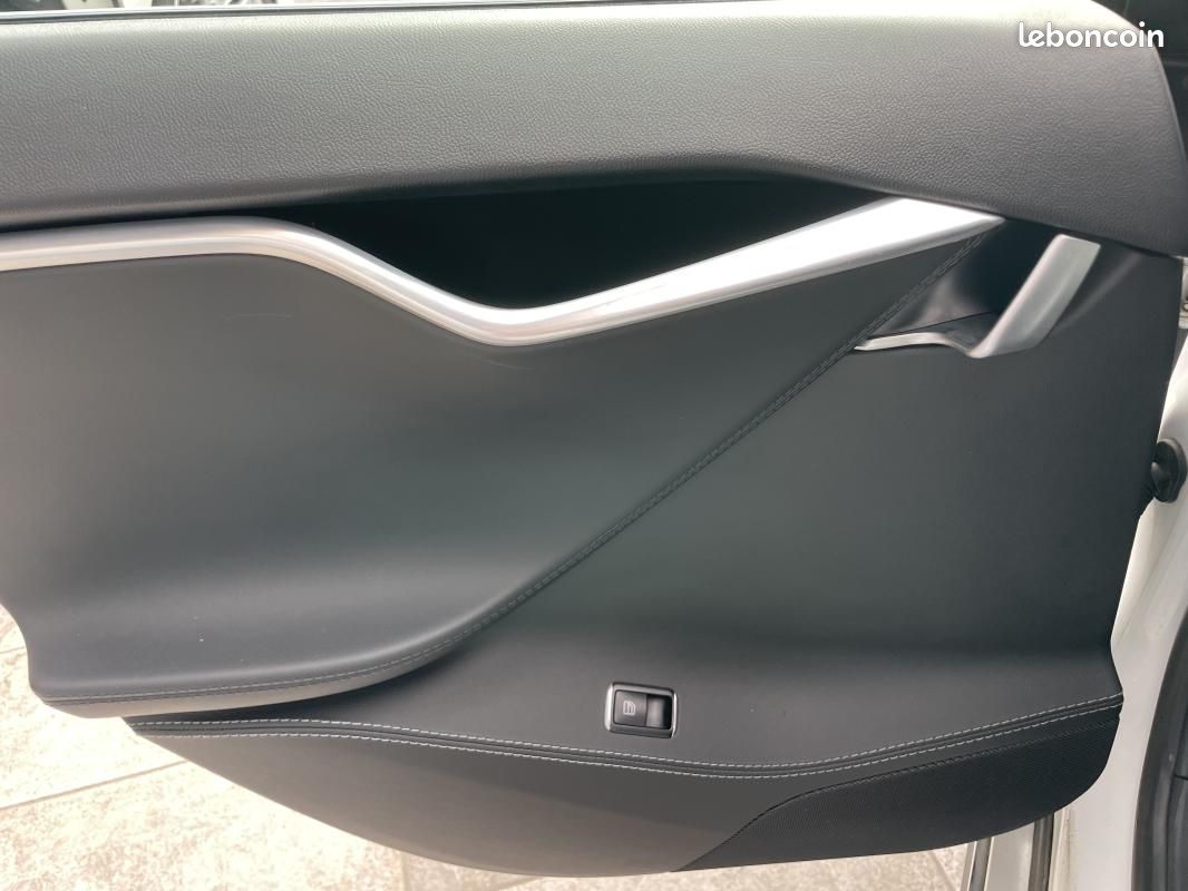 Tesla Model S 85 (image 18)