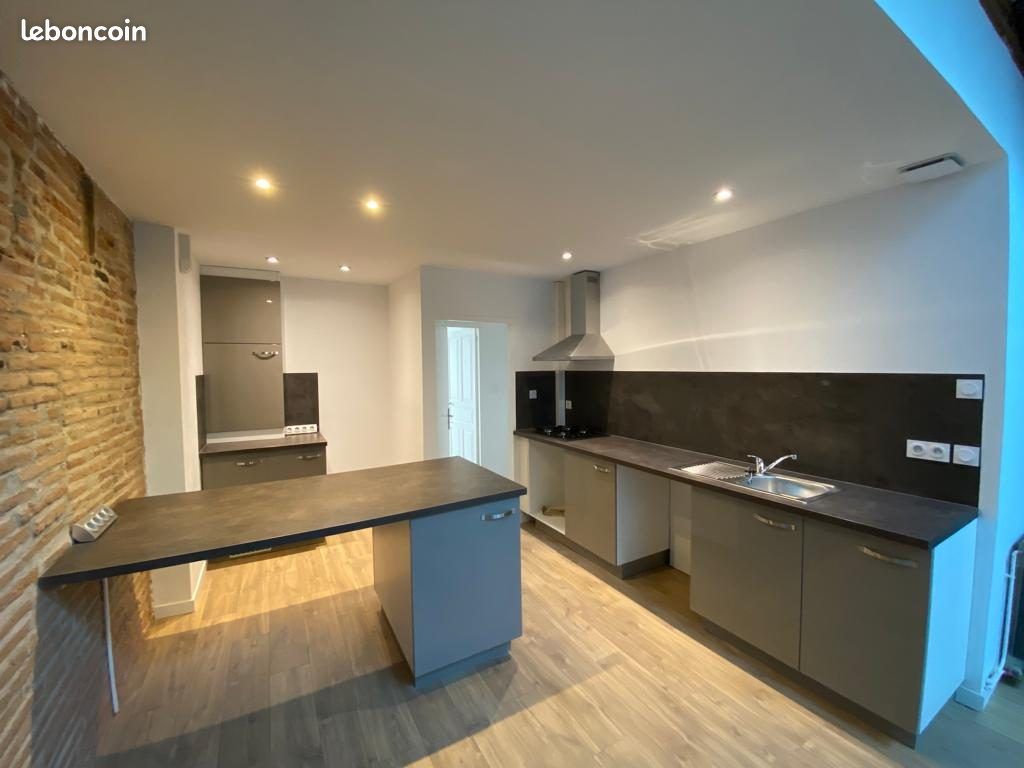 Appartement 4 pièces 100 m² · à Montauban · 100 m² · 806 €