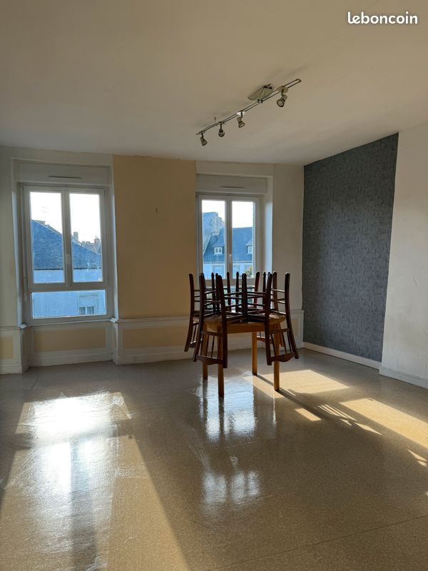 Appartement 2 pièces 50 m² · à Saint-James · 50 m² · 380 €/mois