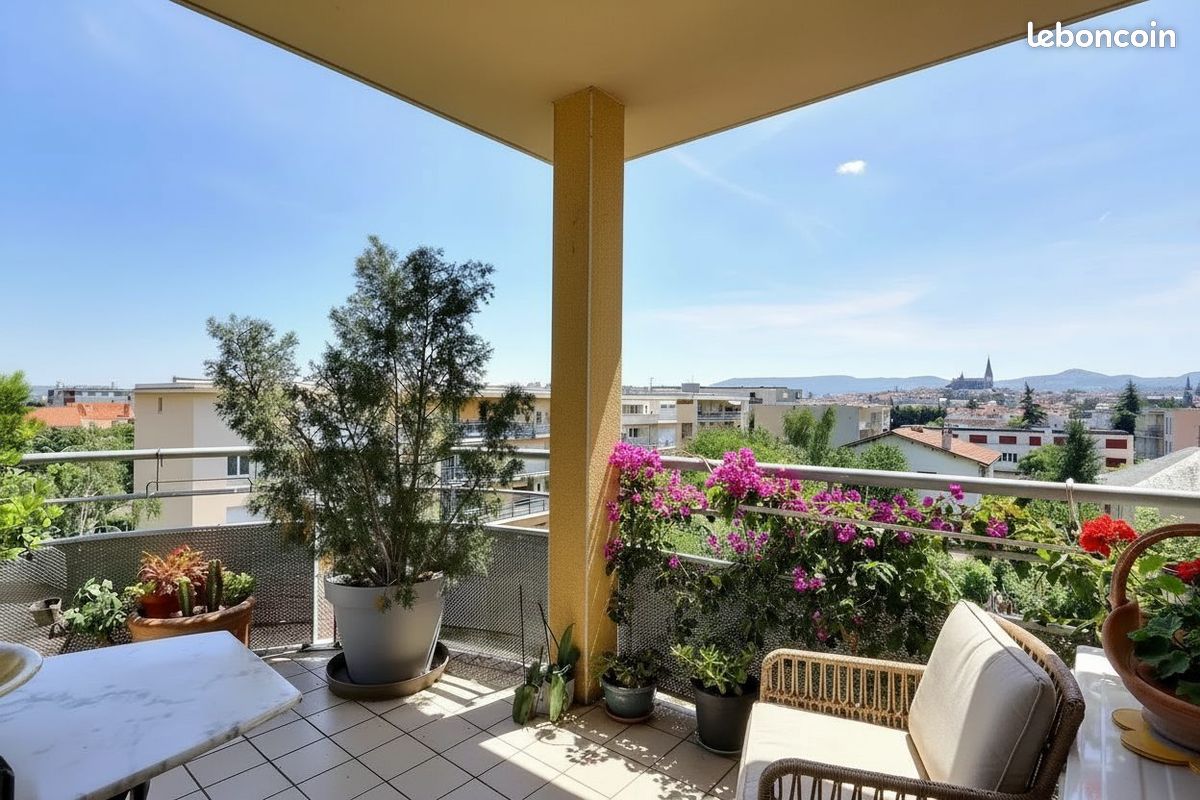 Appartement 5 pièces 129 m² · à Clermont-Ferrand · 129 m² · 384 000 €