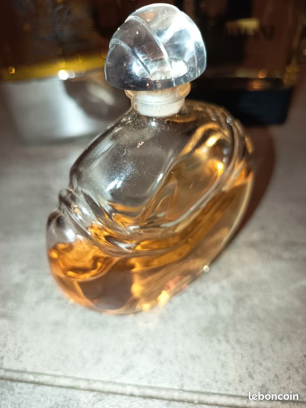 Flacon factice Parfum Magie noire 100ml Vintage Magie