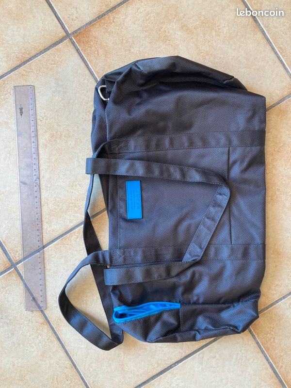 Sac sport ou voyage (image 1)