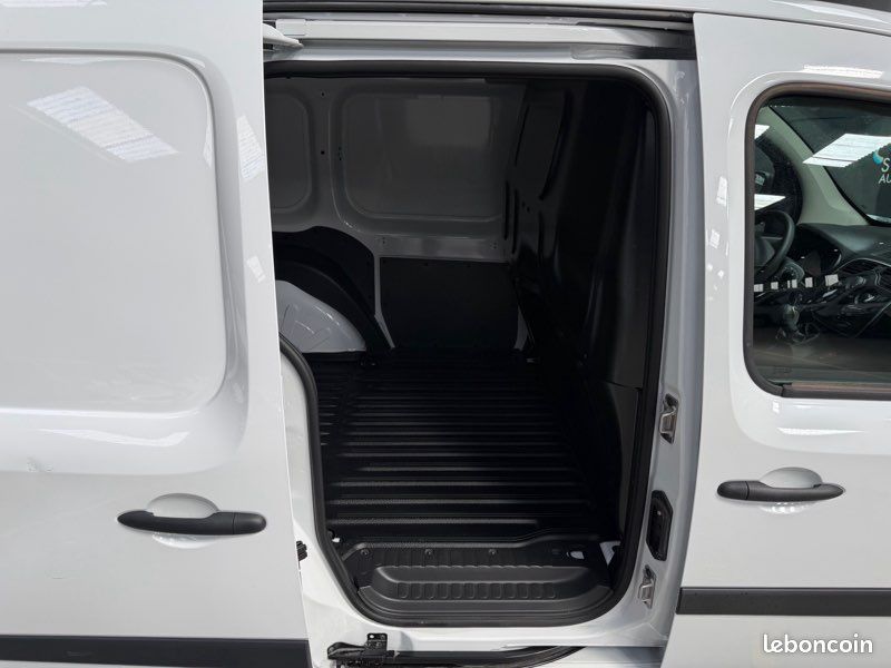 Kangoo EXTRA R-LINK 1.5 dci 90 ch 1.355 km d'origine 12.325 ht (14.790 ttc) (image 6)