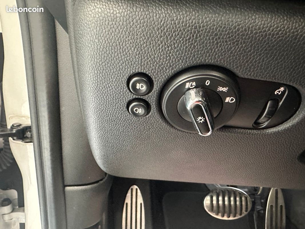 Mini Cooper S FINITION JCW BVA6 LEDS ENTRETIEN FULL Harman Kardon (image 18)