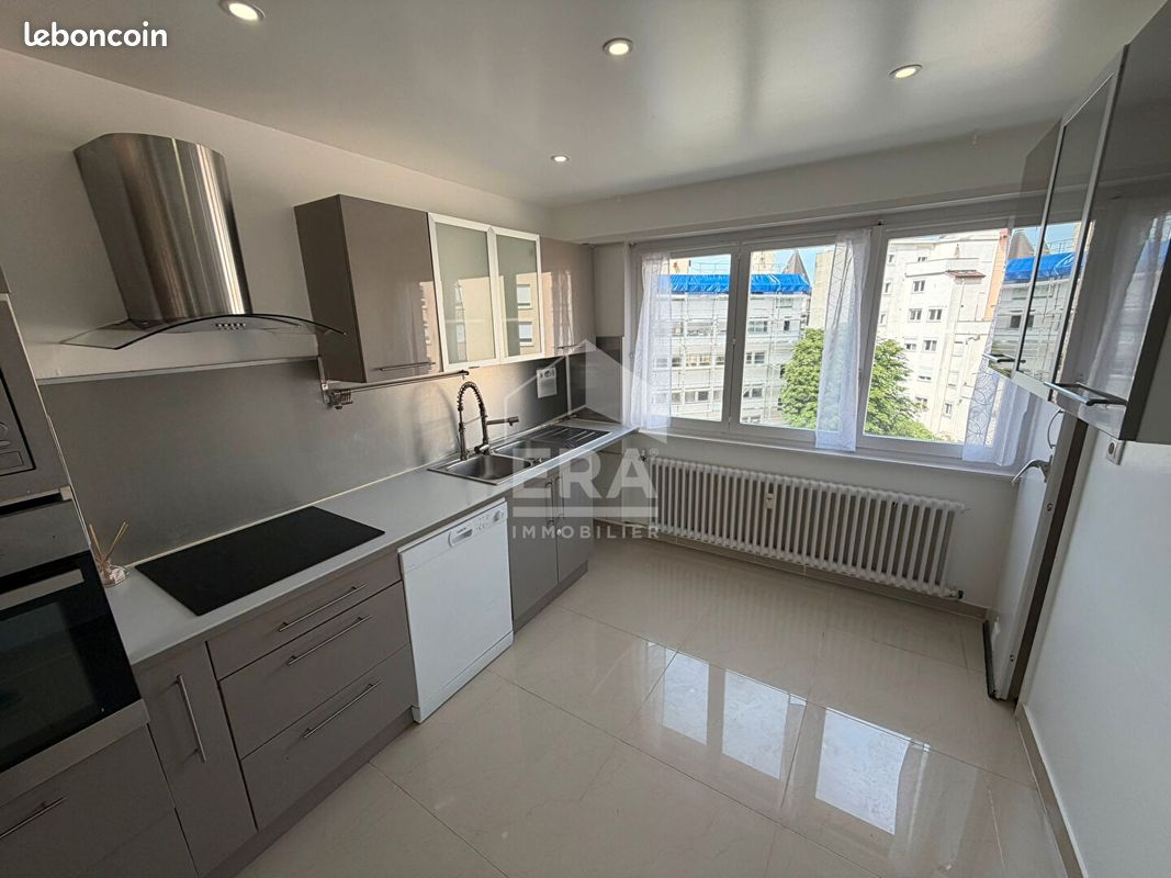 Appartement 3 pièces 70 m² · à Annemasse · 70 m² · 250 000 €