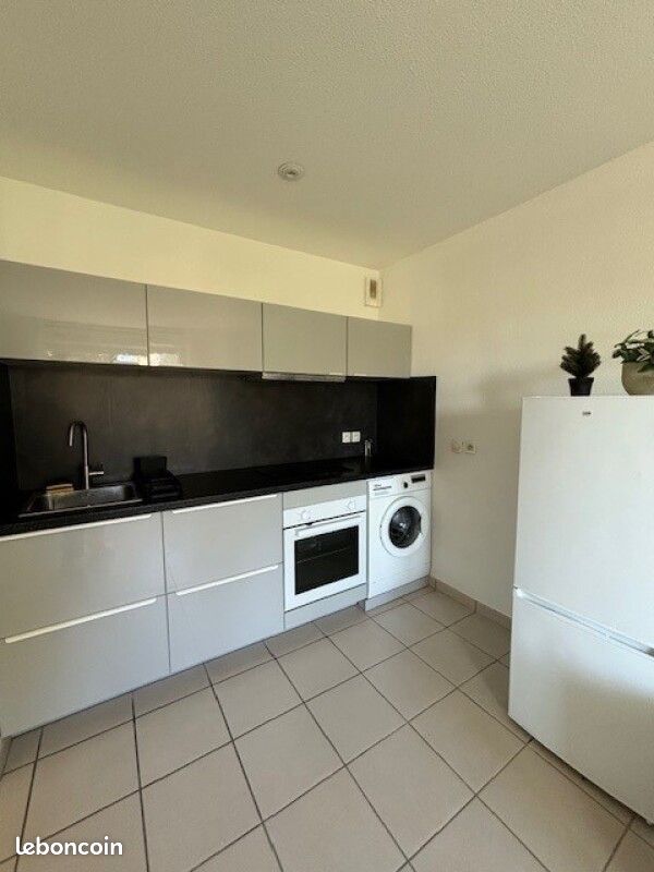 Appartement 1 pièce 28 m² - Bruges 33520 (image principale 4)