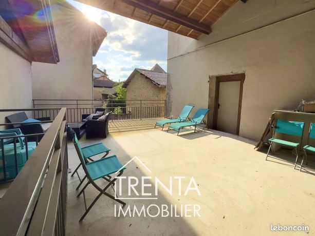 Immeuble 12 pièces 640 m²