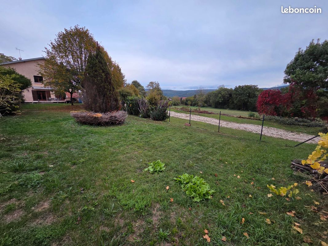 Maison 5 pièces 105 m² · à Dortan · 105 m² · 225 000 €
