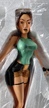 Statuette Lara Croft de Tomb Raider 4 par Eidos - Croft Collection