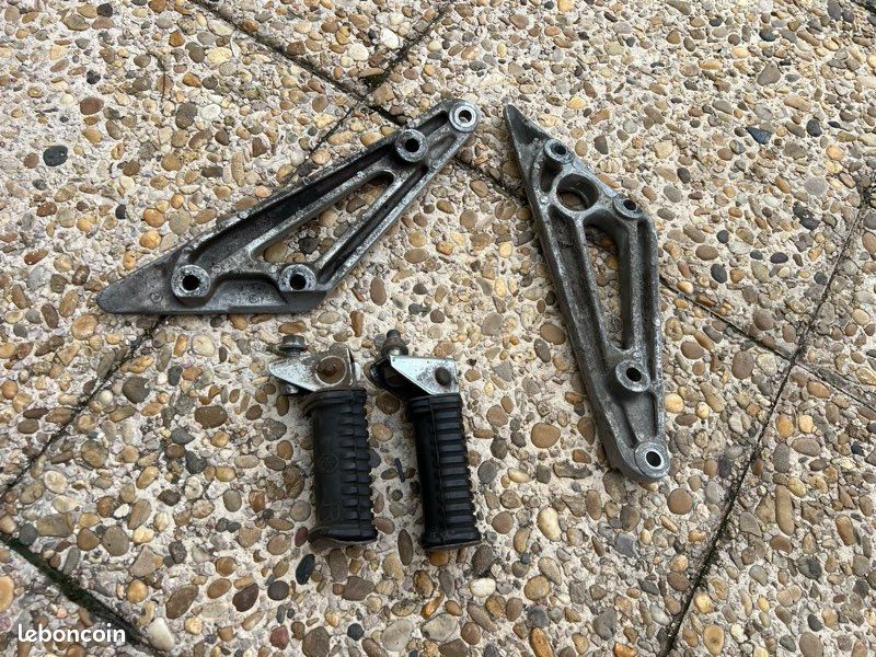 Cales pieds avec support de cadre pour Yamaha xj400 1983 (image 2)