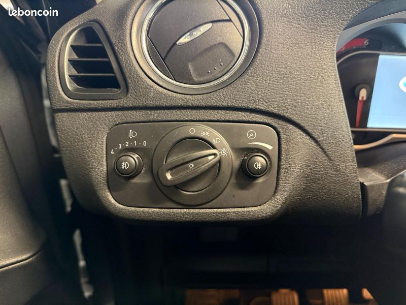 Ford S-MAX 1.8 TDCI 125CH TITANIUM (image 13)