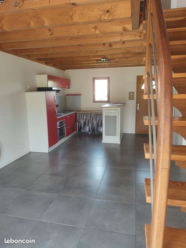 Maison 4 pièces 90 m² · à Lalongue · 90 m² · 845 €/mois