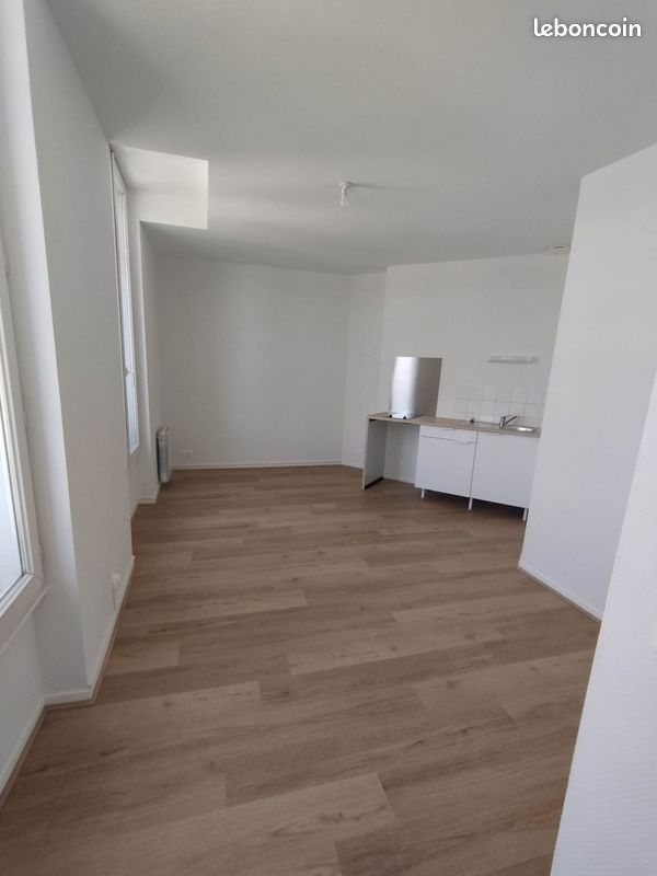 Appartement 2 pièces 40 m² · à Laval · 40 m² · 490 €