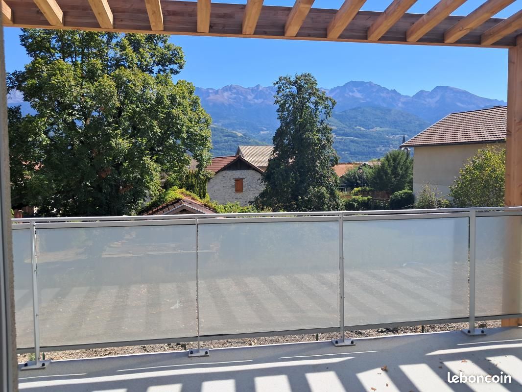 Appartement 5 pièces 109 m² · à Bernin · 109 m² · 1 291 €/mois