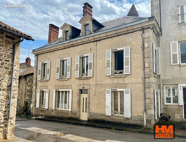 Maison 8 pièces 211 m²