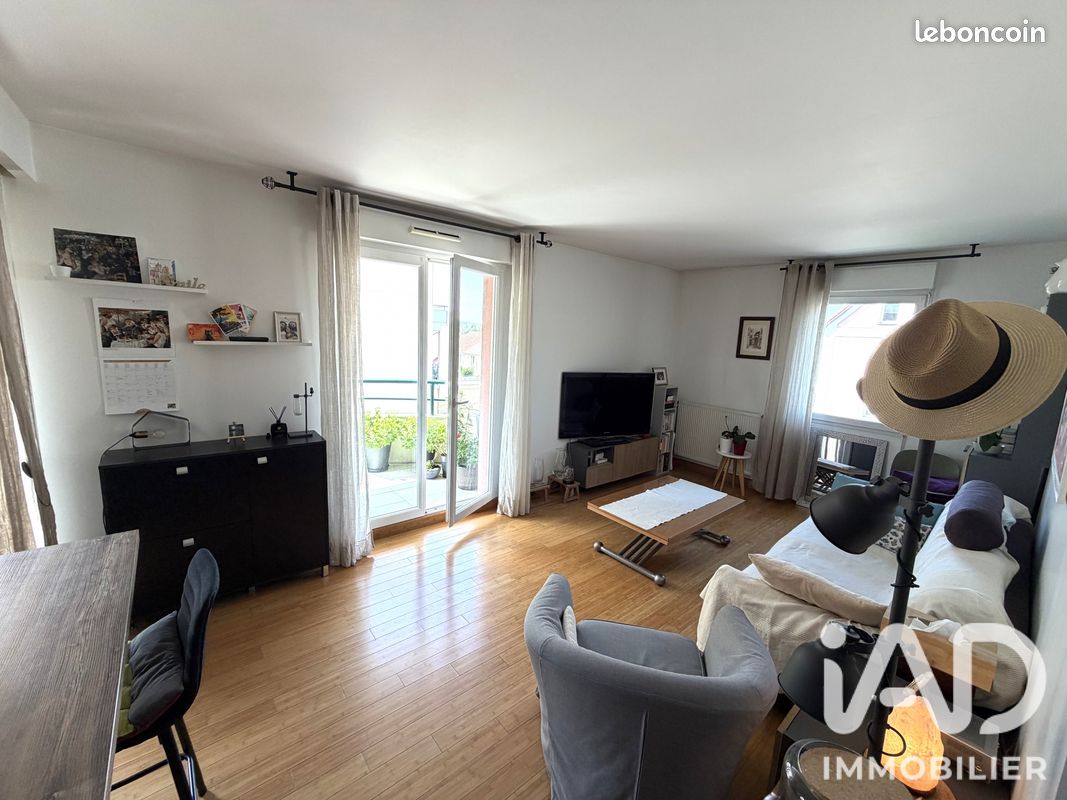 Appartement 3 pièces 62 m² · à Émerainville · 62 m² · 225 000 €