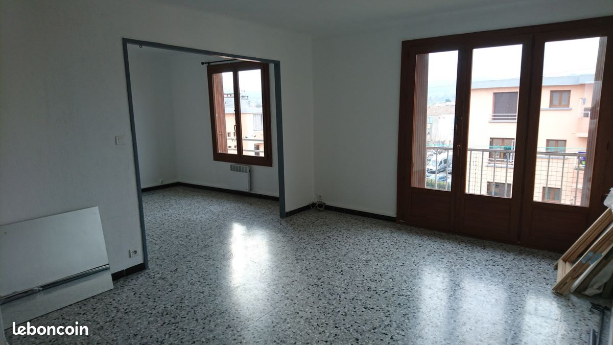 Appartement 4 pièces 76 m² · à Gardanne · 76 m² · 990 €/mois