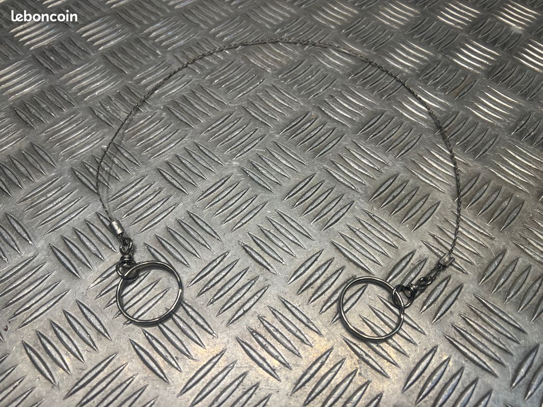 Scie De Survie Pliante Ou à Lame Courte - Neuf - Pour Kit D'urgence Ou Bushcraft