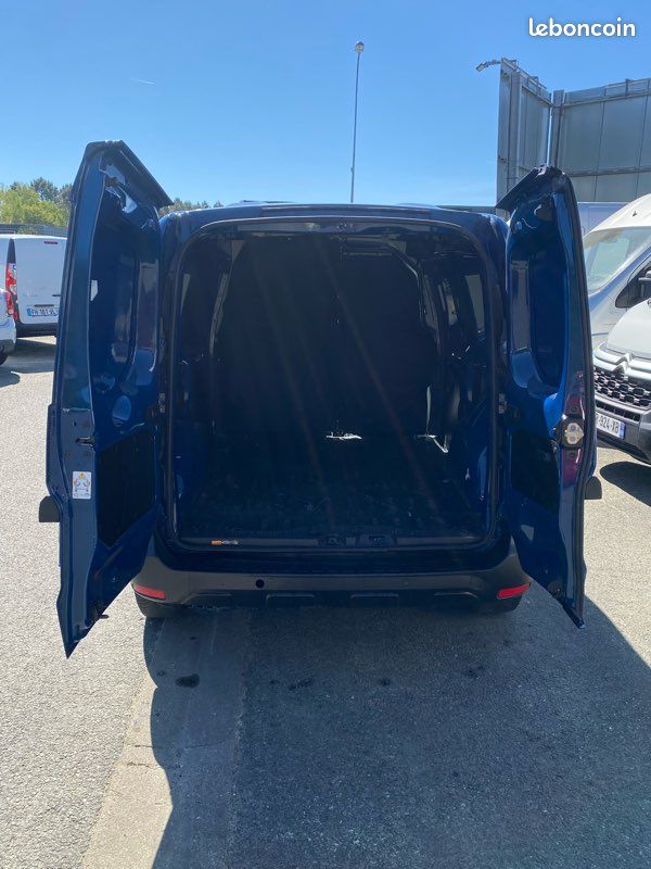 Renault Express 1.5 DCI 95cv 69 500km TVA RÉCUPÉRABLE (image 9)