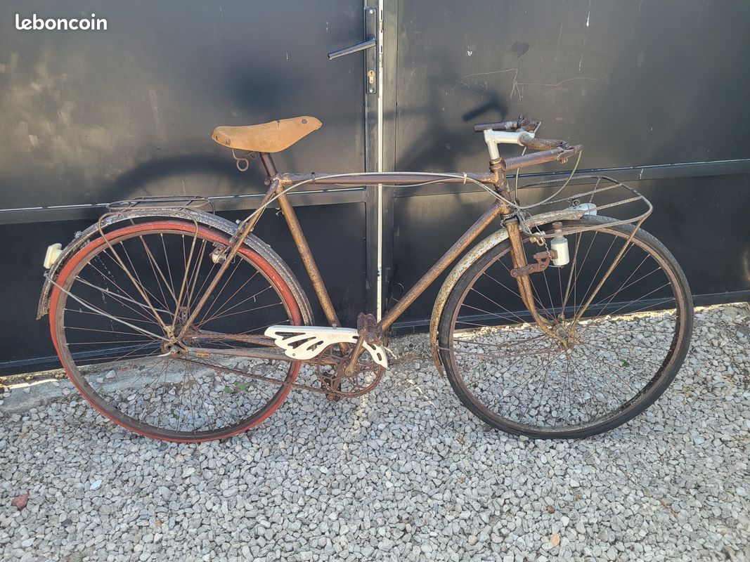 Vélo années 40/50 à restaurer (image 1)