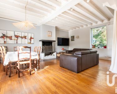 Maison 1 300 000 € - 372 m²