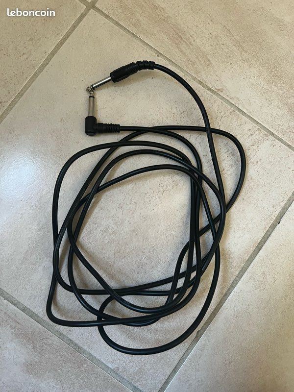 Guitare électrique + housse + cable jack + basse GT3 + accordeur (image 8)