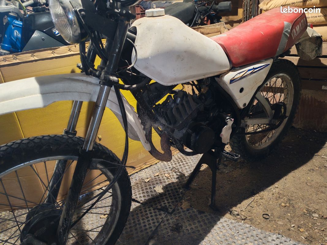 Yamaha 50 dtmx automatique avec CG (image 1)