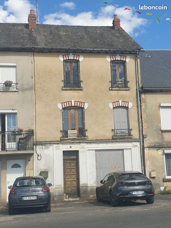 Maison 6 pièces 90 m² · à Laissac-Sévérac l'Église · 90 m² · 69 900 €