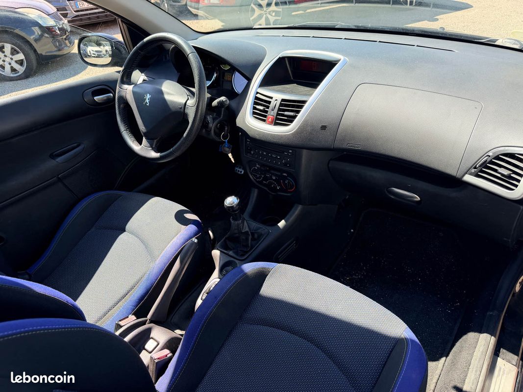 Peugeot 206+ 1.4 hdi 68ch fap blue lion génération 131mkm (image 6)