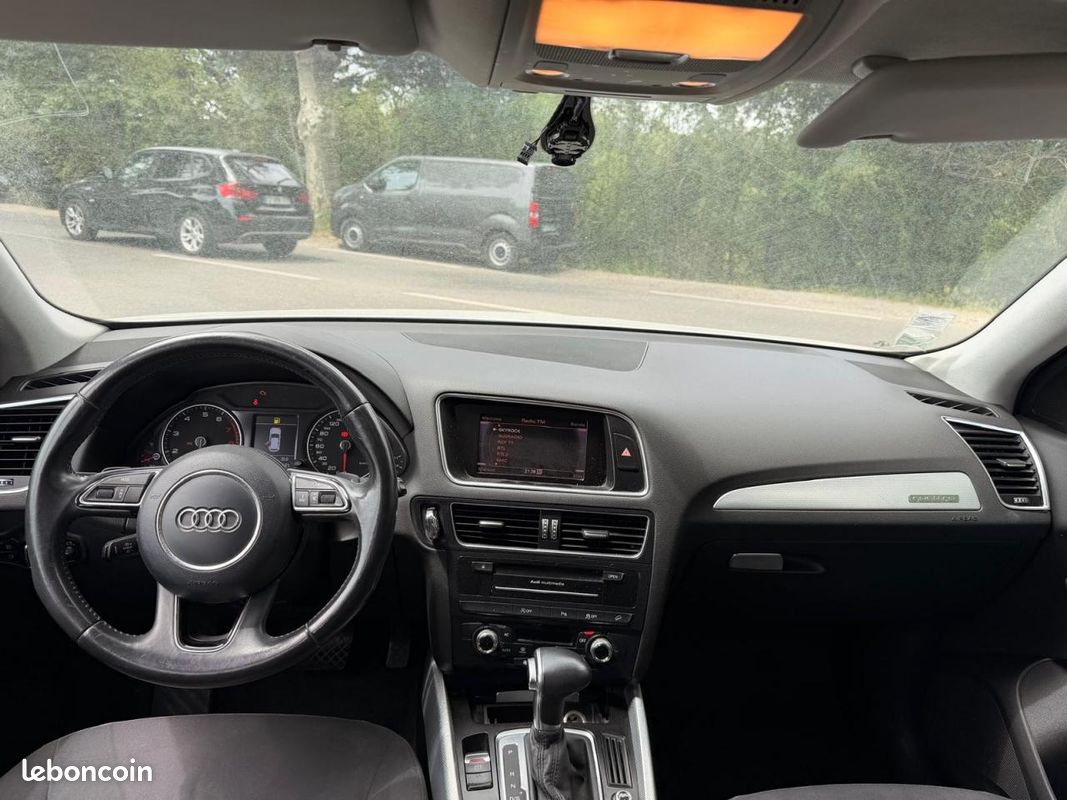 AUDI Q5 DEPOT VENTE Quattro 2.0 TFSI - 225 - BVA Tiptronic Ambiente (image 8)