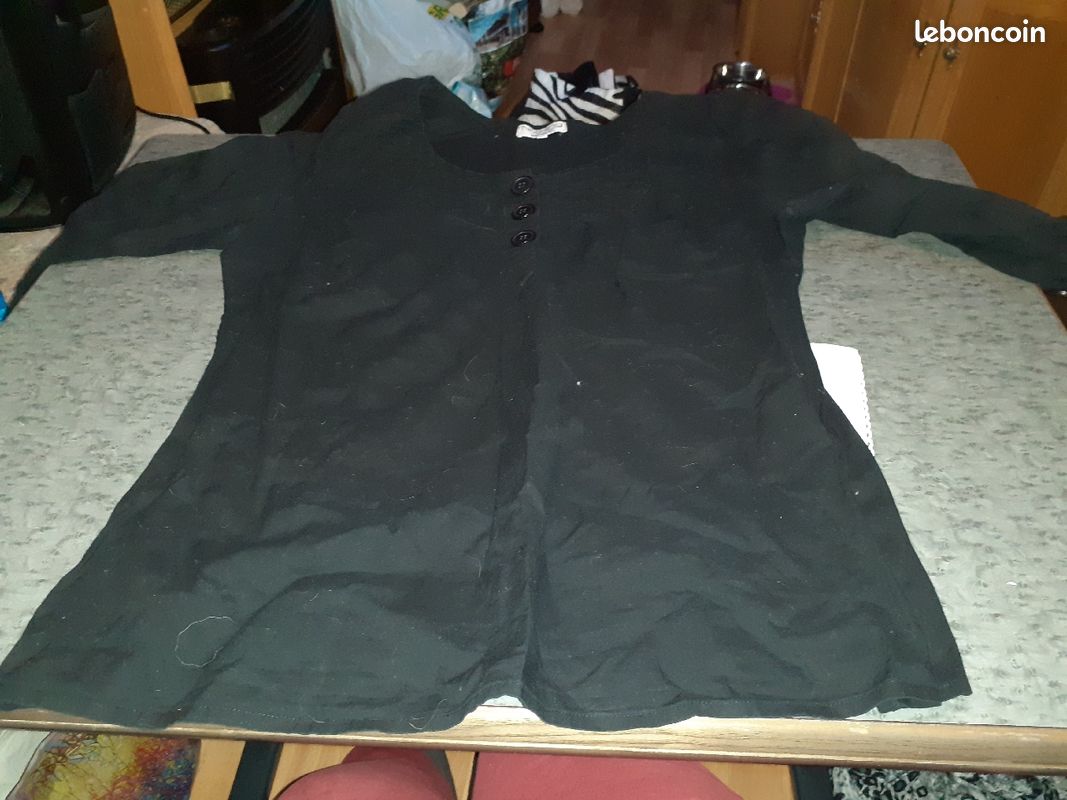 Vêtements en lot (image 8)