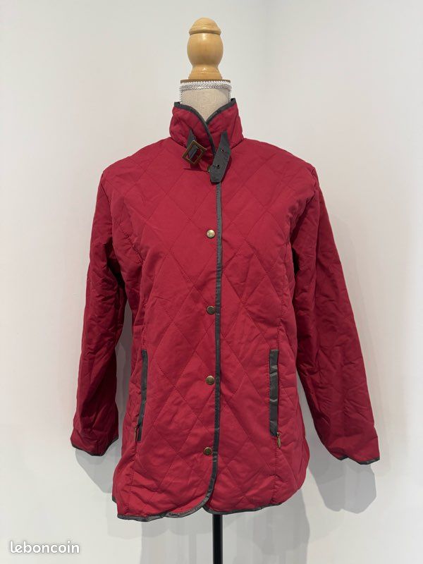 Manteau Bordeaux Taille 40 Pour Femme - Occasion En Très Bon état, Marque Bordeaux, Style Basique