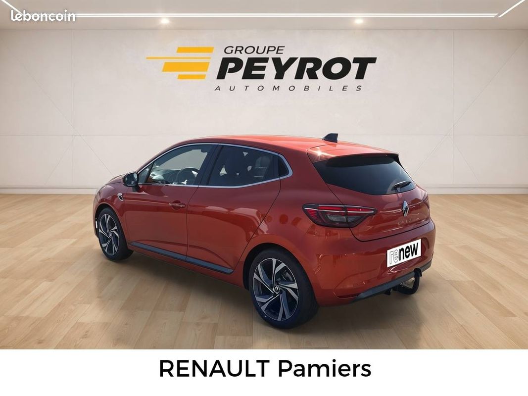 RENAULT Clio E-Tech hybride 145 RS Line (image 7)