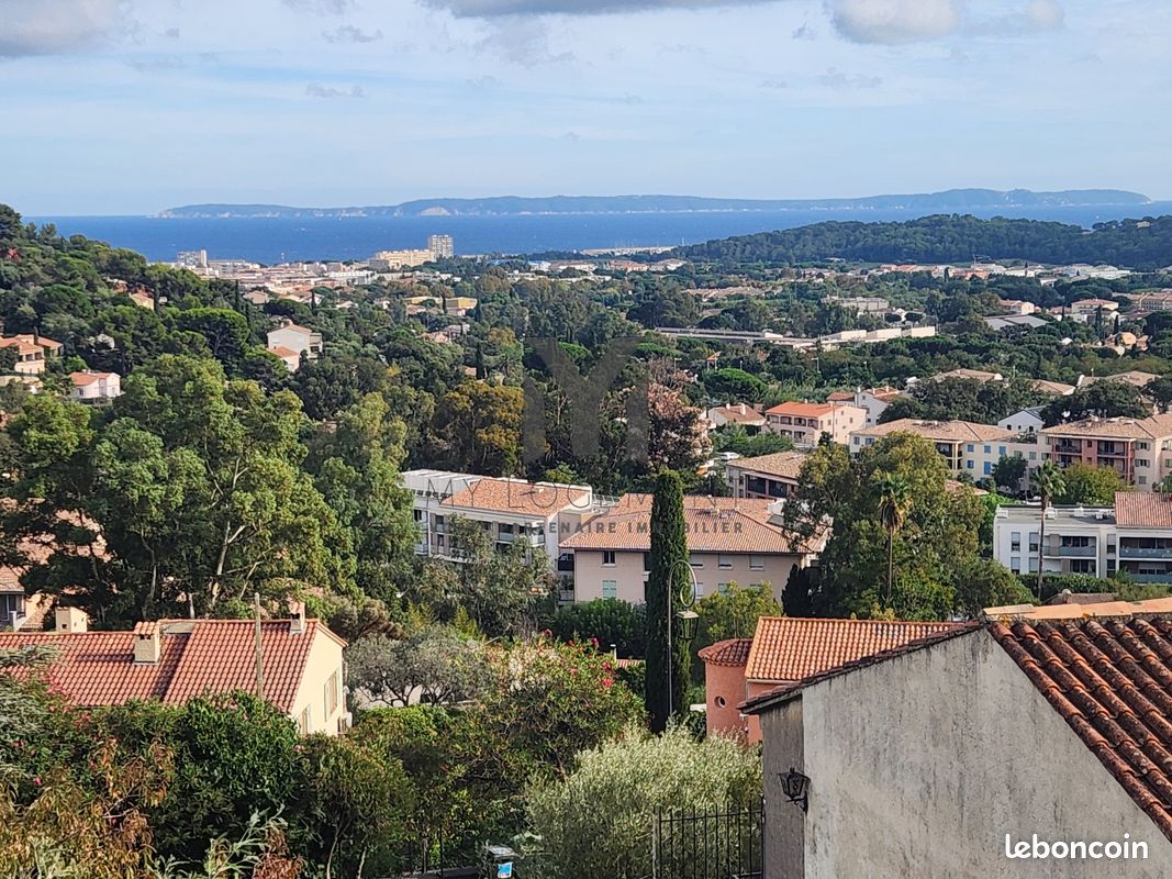 Maison 5 pièces 132 m² · à Bormes-les-Mimosas · 132 m² · 1 295 000 €