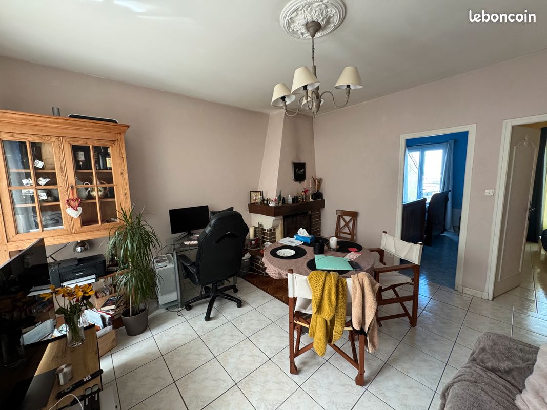 Maison 4 pièces 140 m² · à Barbezieux-Saint-Hilaire · 140 m² · 160 500 €