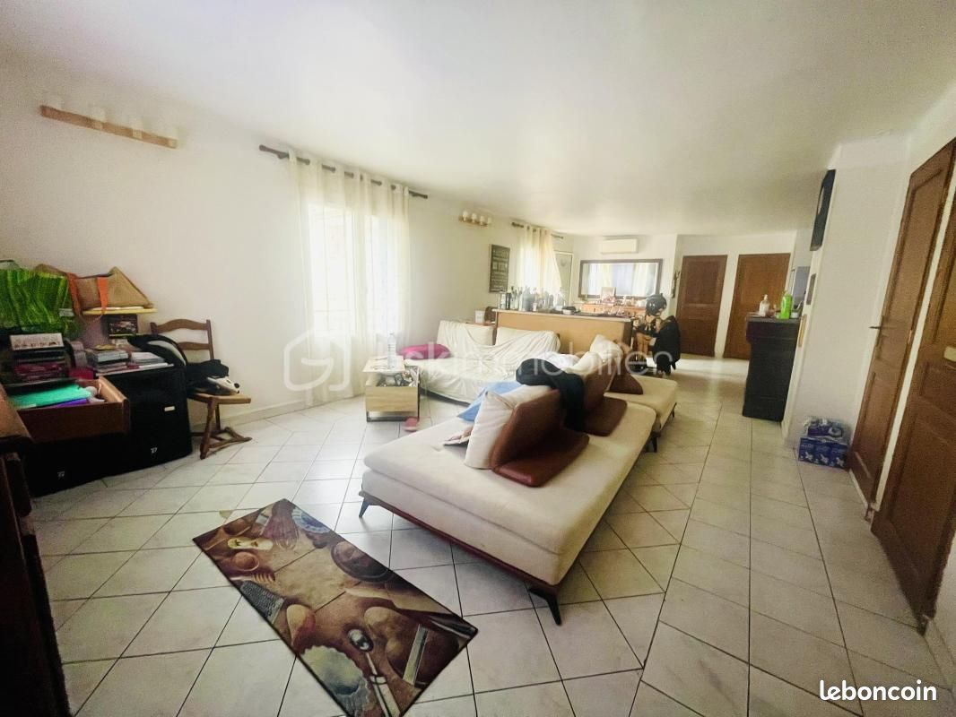 Appartement 4 pièces 100 m² · à La Seyne-sur-Mer · 100 m² · 265 000 €