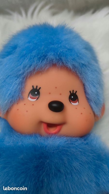 Peluche 22 cm KIKI LE VRAI bleu ciel - Monchhichi Sekiguchi - AJENA