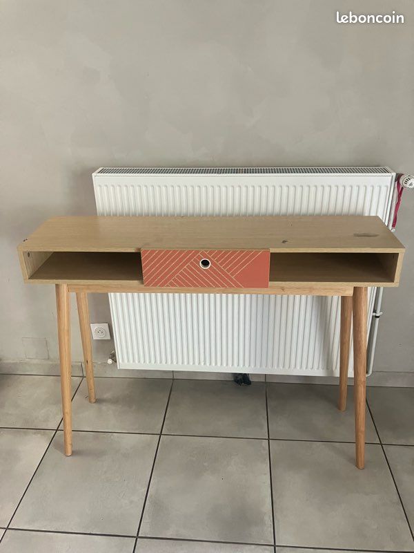 Console 120x30x90 (image 1)
