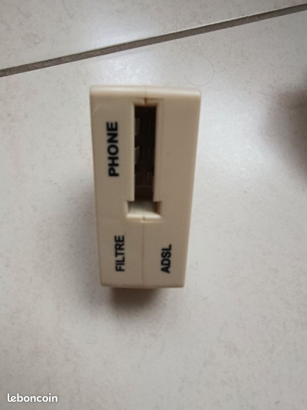 Prise téléphone ADSL (image 1)