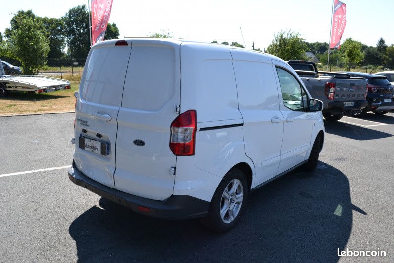Ford TRANSIT COURIER 1.0E 100CH LIMITED (image 4)