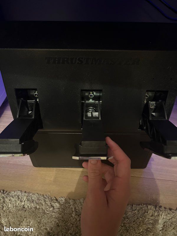 Volant thustmaster TMX PRO + Jeux (image 6)
