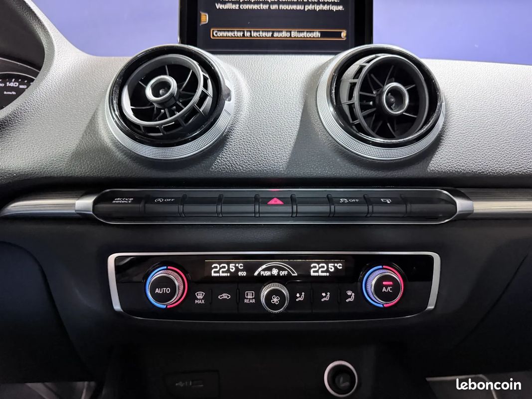 AUDI A3 1.6 D 110ch DESIGN - 2016 - Suivi complet - Phares LED - CARPLAY - DISTRIBUTION OK (image 24)