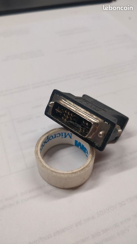 Adaptateur VGA DVI (image 1)